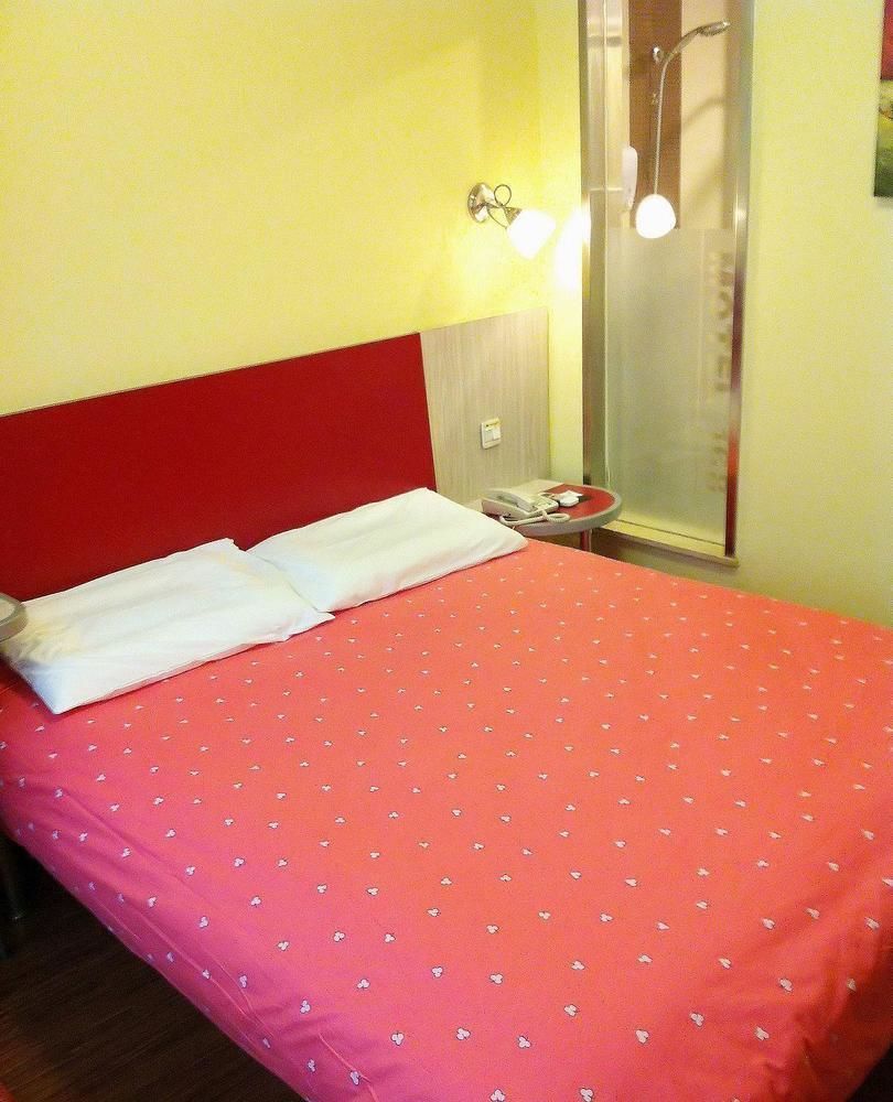 Home Inn Hotel Guiyang Fushui Middle Road Esterno foto